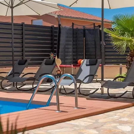 Apartments Iva- With Pool * Sveti Petar (Zadar)